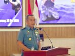 Prajurit dan Aparatur Sipil Negara (ASN) Koarmada III mengikuti pengarahan khusus terkait penggunaan media sosial secara bijak dan bertanggung jawab. Kegiatan ini berlangsung di Gedung Serba Guna (GSG) Mas Pardi, Koarmada III, pada Senin (26/5/2025). Foto: Dispen Koarmada III