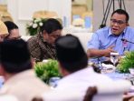 Presiden Prabowo Subianto menggelar silaturahmi dengan tokoh lintas agama, pimpinan partai politik, pimpinan serikat buruh, dan organisasi kepemudaan lintas iman di Istana Negara, Jakarta, pada Senin, 1 September 2025. Foto: BPMI Setpres/Muchlis Jr